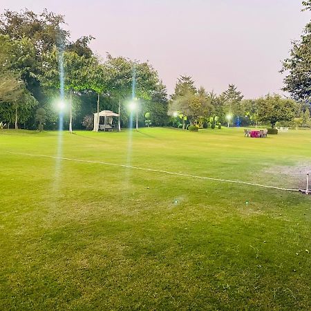 Anantam Aravali Villa Gurgaon Exterior foto