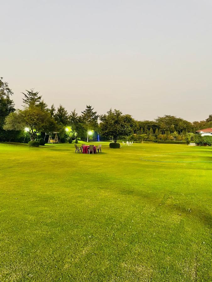 Anantam Aravali Villa Gurgaon Exterior foto