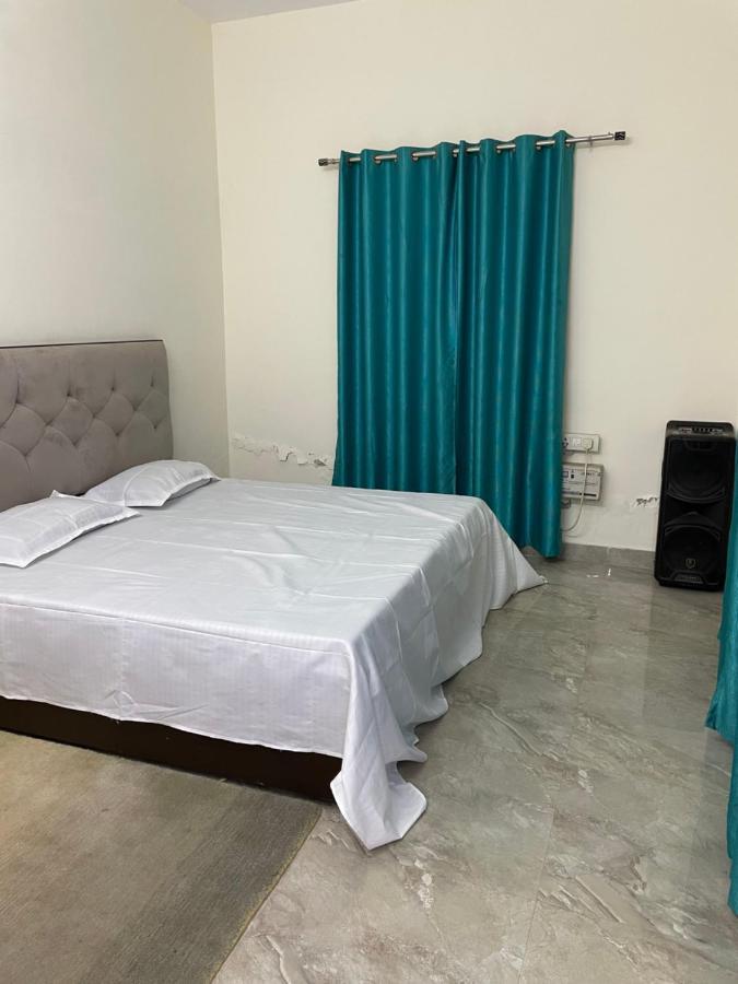 Anantam Aravali Villa Gurgaon Exterior foto